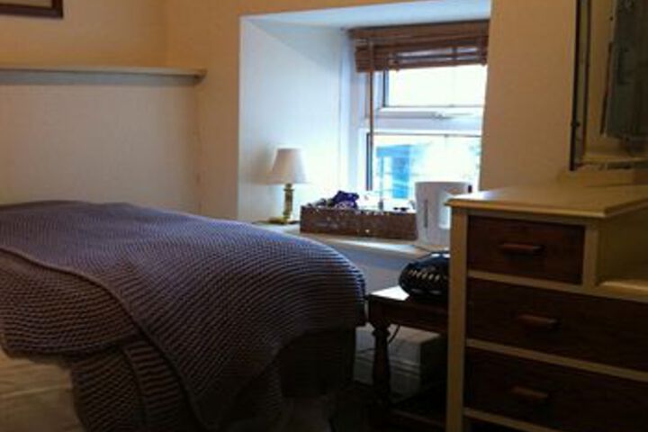 Room 16 of 19