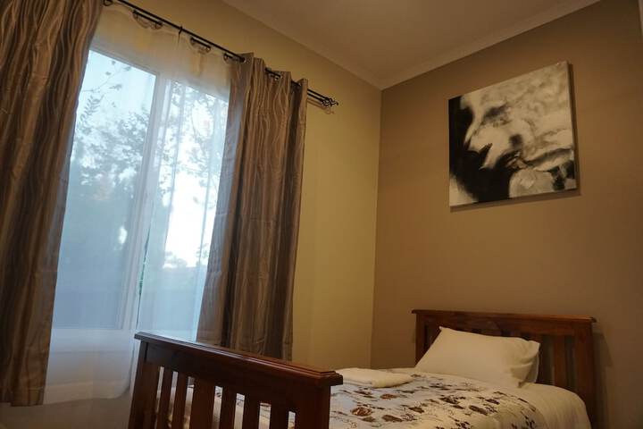 Room 5 of 20
