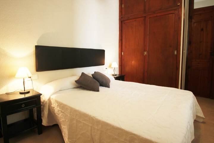 Room 12 of 24