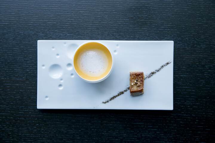 Dining 51 of 89