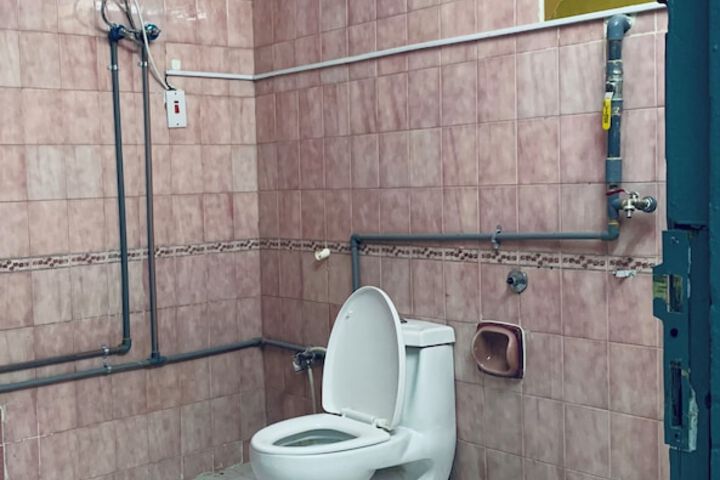 Room 46 of 56