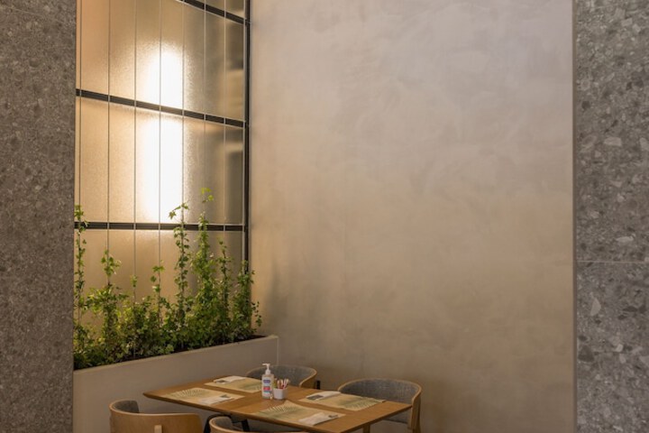 Dining 123 of 147