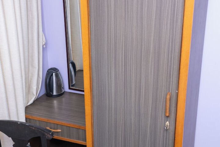 Room 46 of 90
