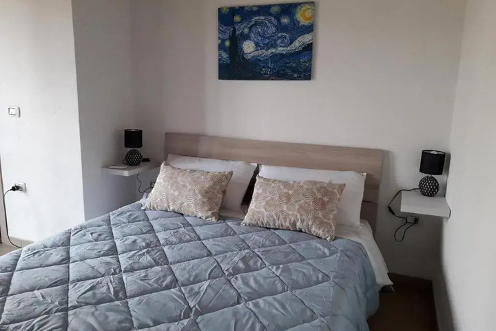 Room 3 of 11