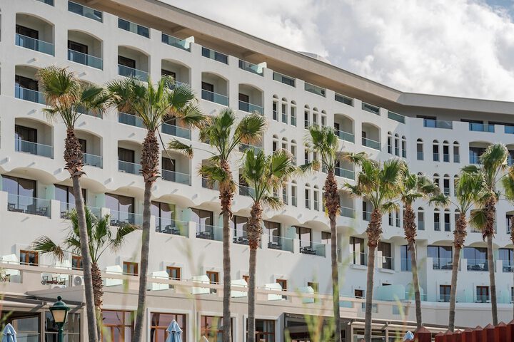Hotel 179 of 190