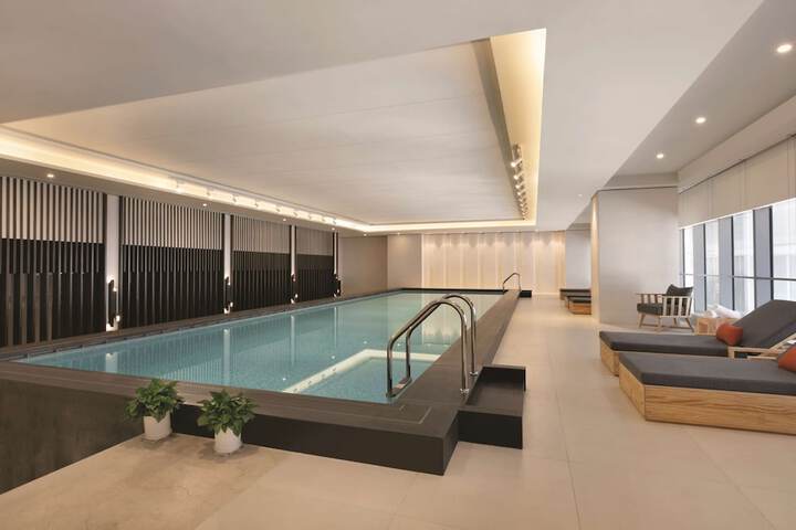Pool 21 of 36