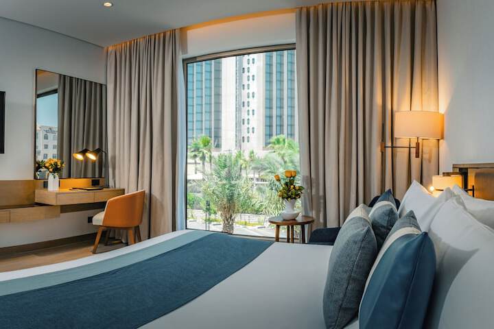 Room 5 of 62