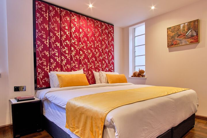 Room 45 of 87