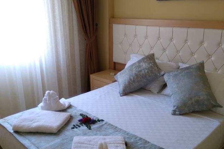 Room 6 of 58