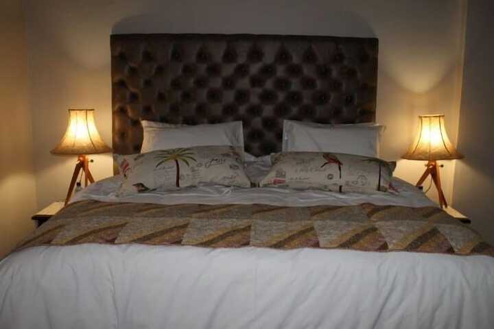 Room 7 of 49