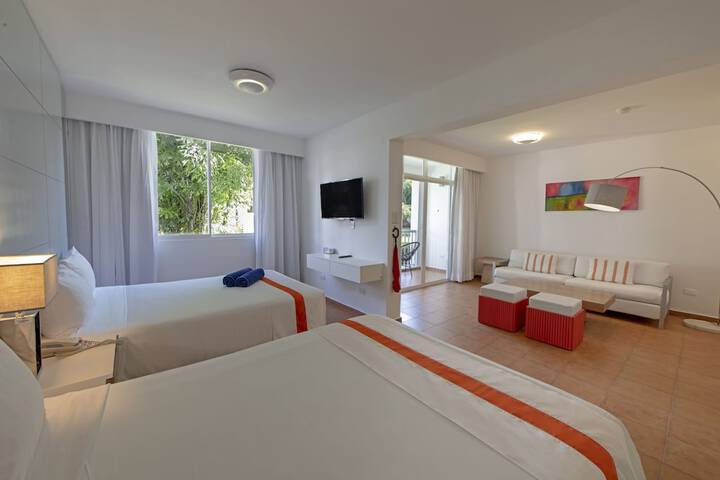 Room 13 of 67