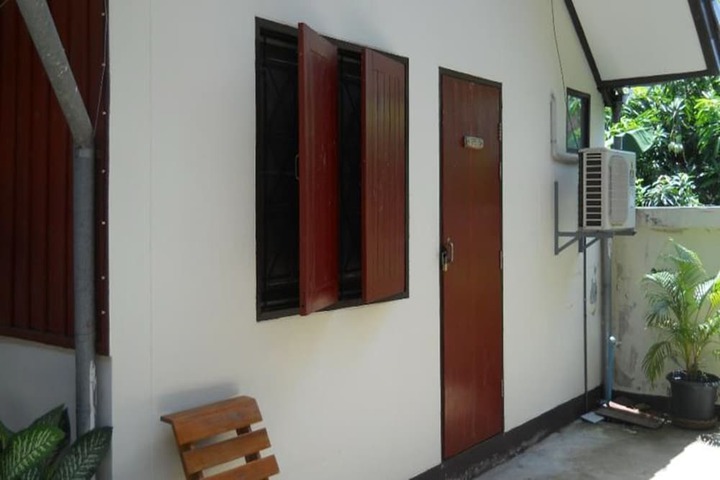 Room 3 of 47