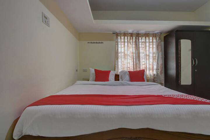 Room 15 of 18