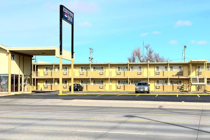 Hotel 27 of 29
