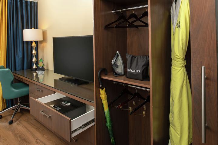 Room amenity