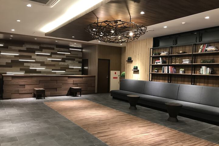 Hotel Interior 6 of 59