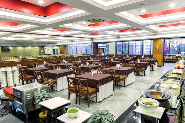 Dining Photos