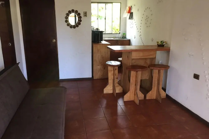 Room 9 of 15