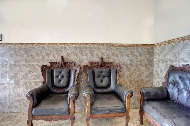 Hotel Interior 2 of 25