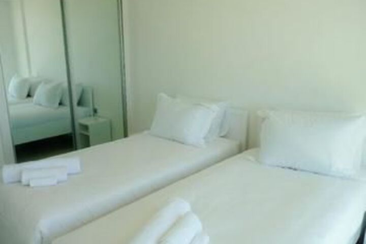Room 11 of 63