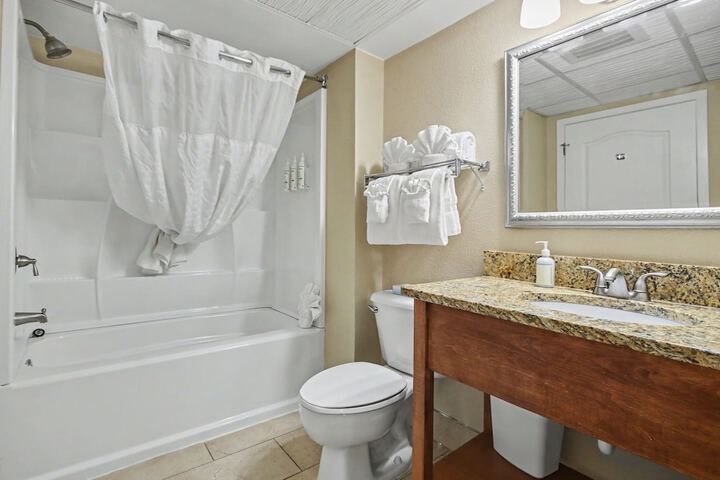 Room 123 of 164