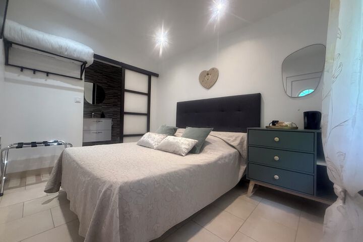 Room 4 of 58