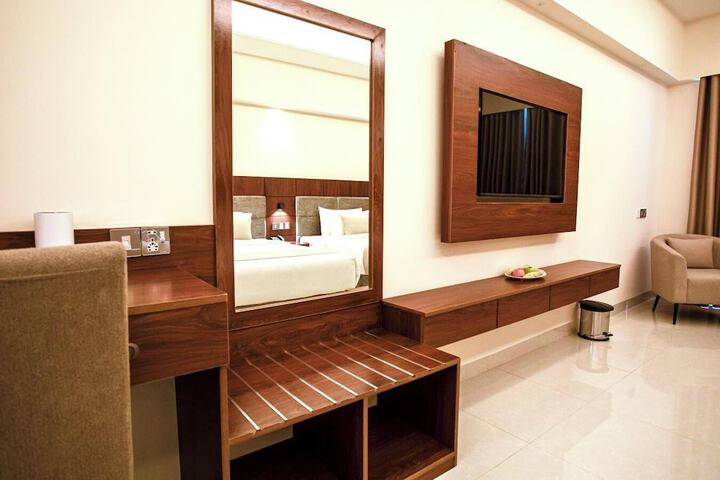 Room 27 of 58