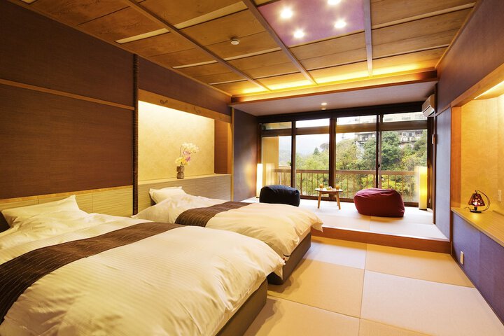 Room 3 of 34