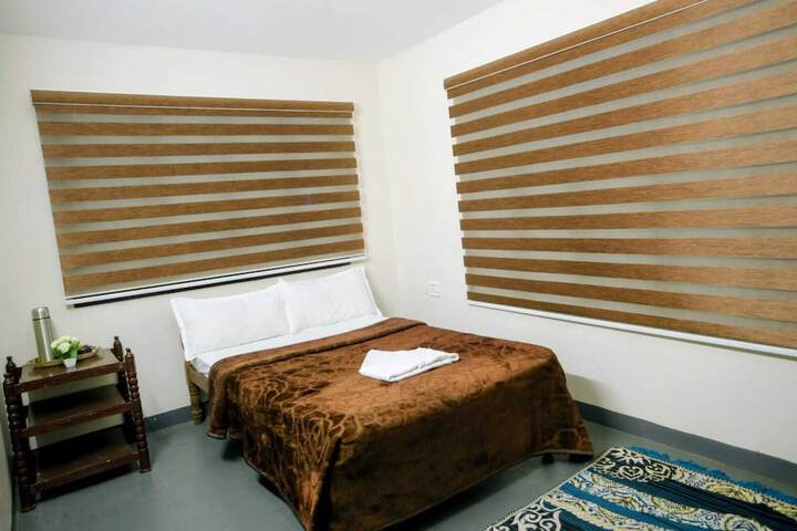 Room 48 of 100