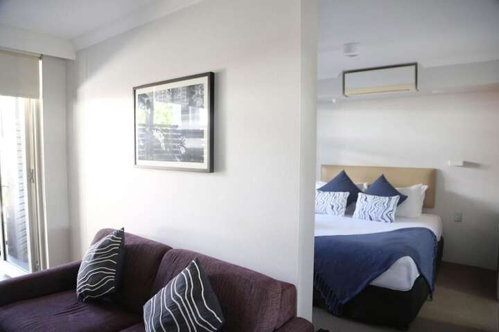Room 7 of 40