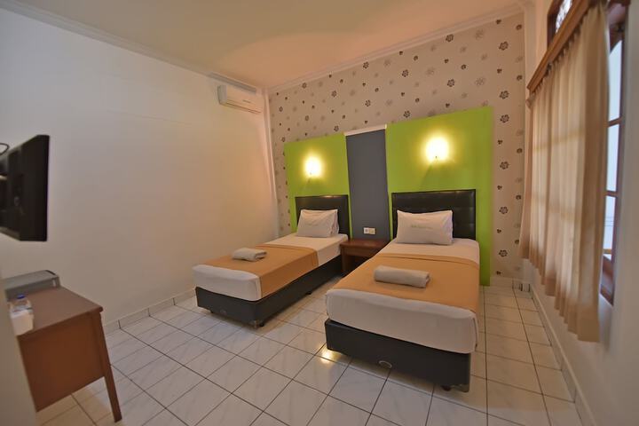 Room 17 of 73