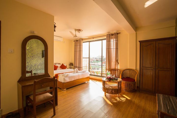 Room 14 of 36