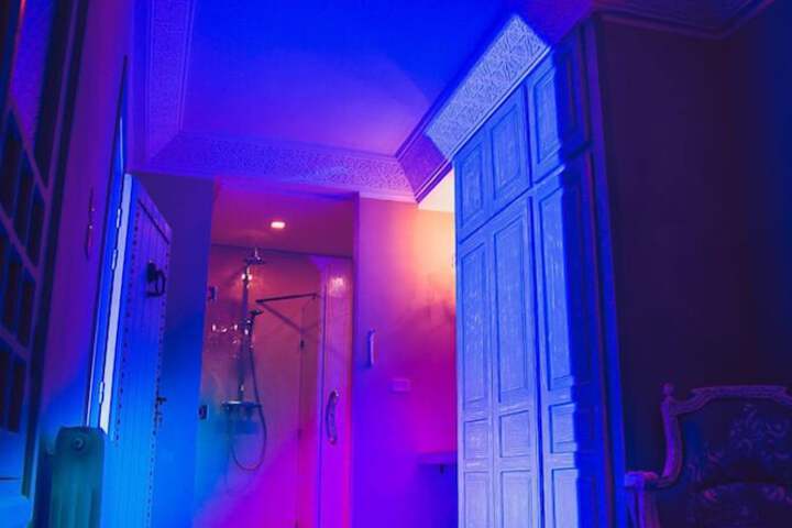 Room 42 of 72