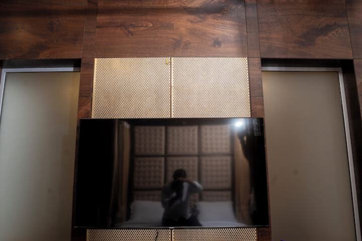 Room 10 of 58