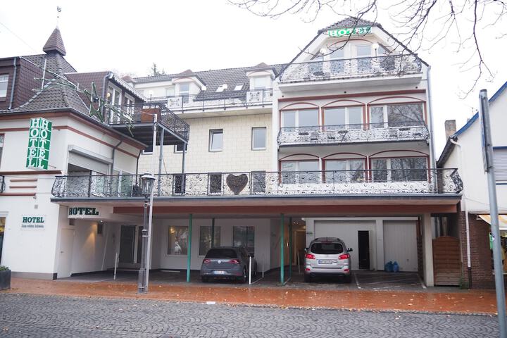 Hotel 13 of 14