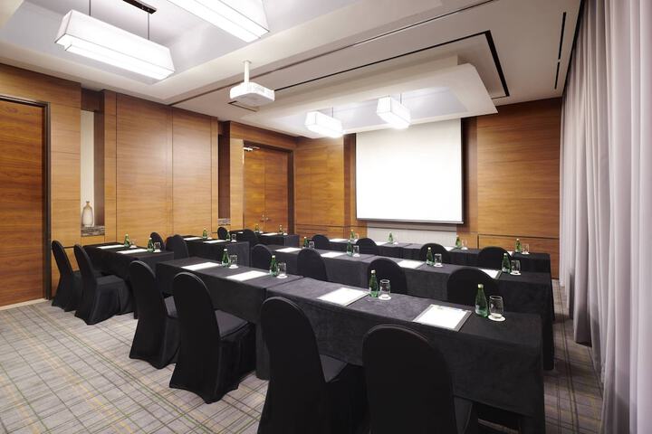Meeting 52 of 60