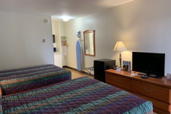 Room 14 of 25