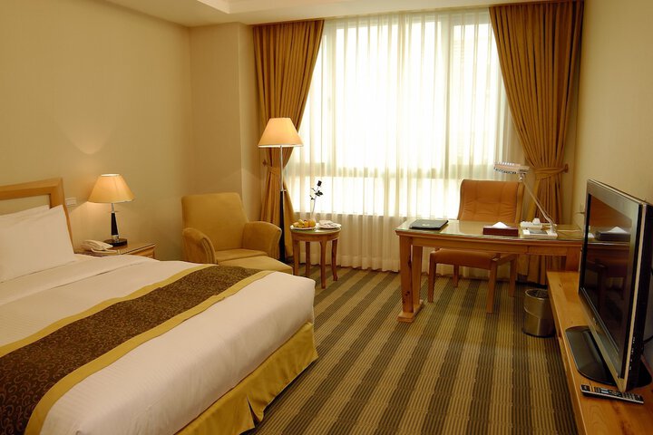 Room 7 of 29