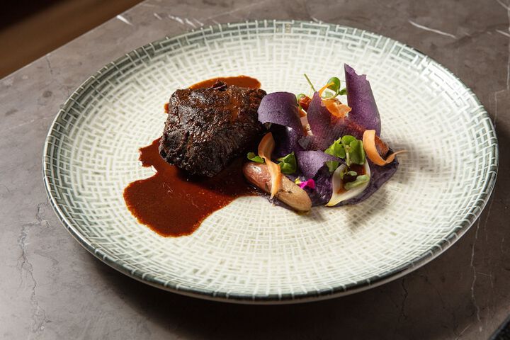 Dining 105 of 196