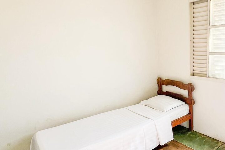 Room 14 of 22