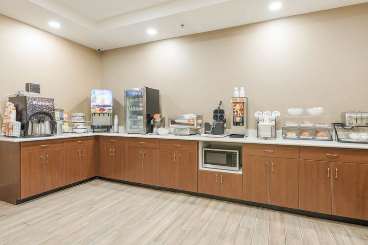 Breakfast buffet