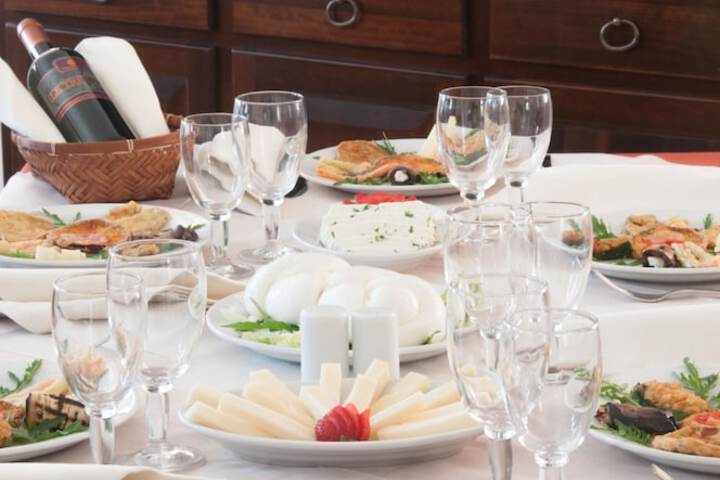 Dining 58 of 76