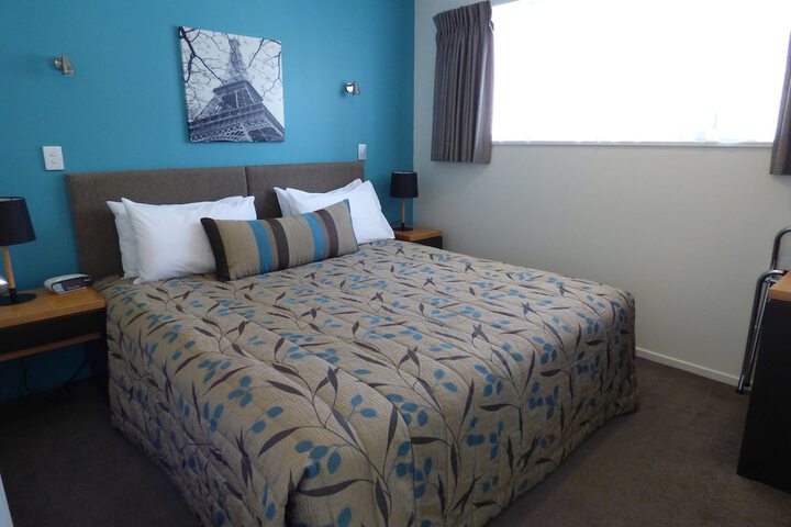 Room 5 of 35