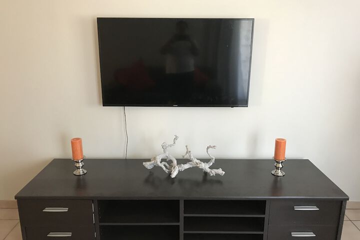 Room 3 of 40