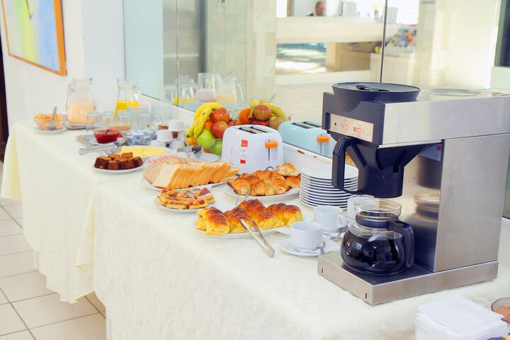 Breakfast/Coffee Service 35 of 41