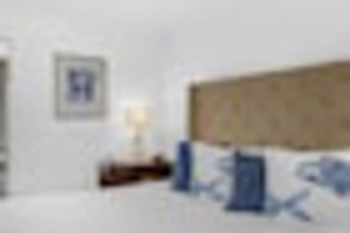 Room 257 of 549