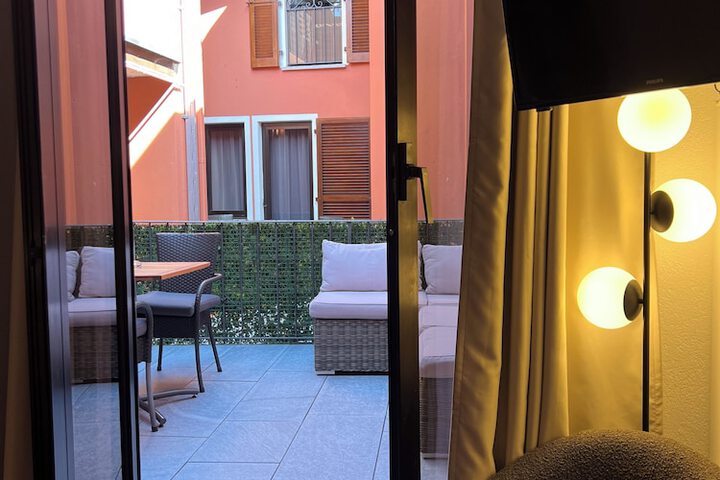 Terrace/Patio 13 of 39