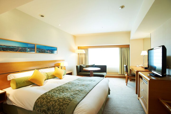 Room 45 of 189