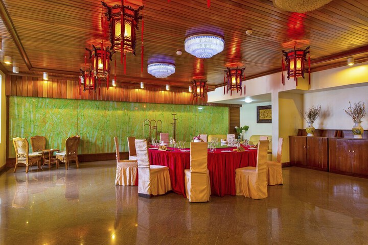 Ballroom/Hall 49 of 57