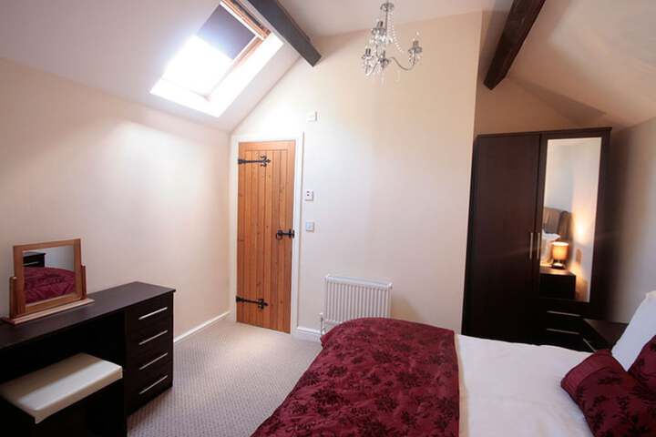 Room 13 of 121